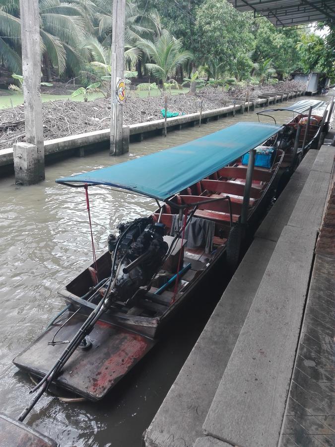 Baan Paan Sook Unitato Hostel Bangkok Buitenkant foto